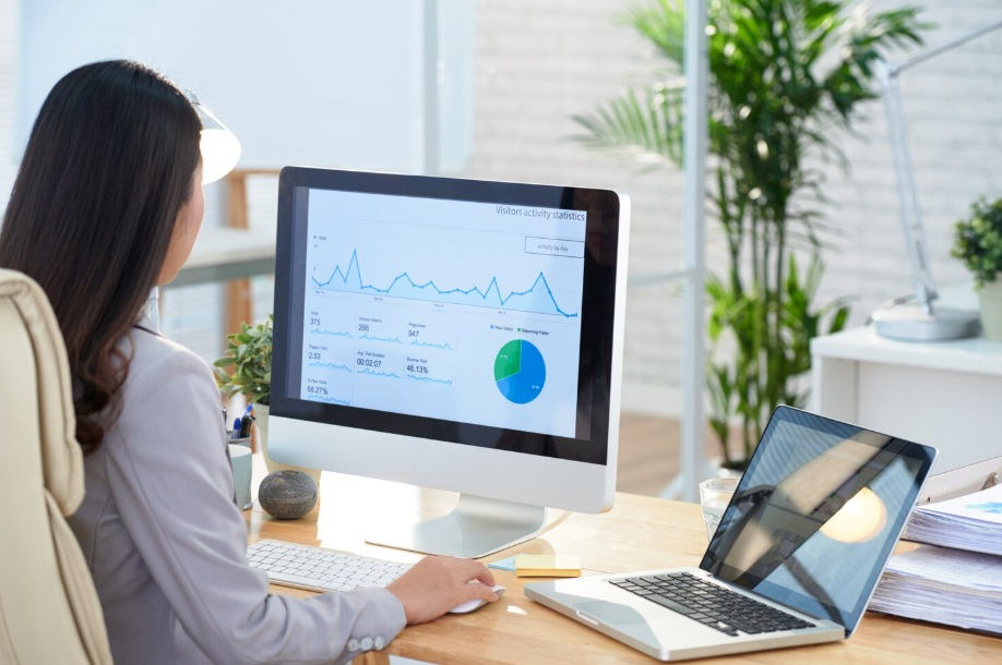 Asian businesswowman working on Google Analytics
