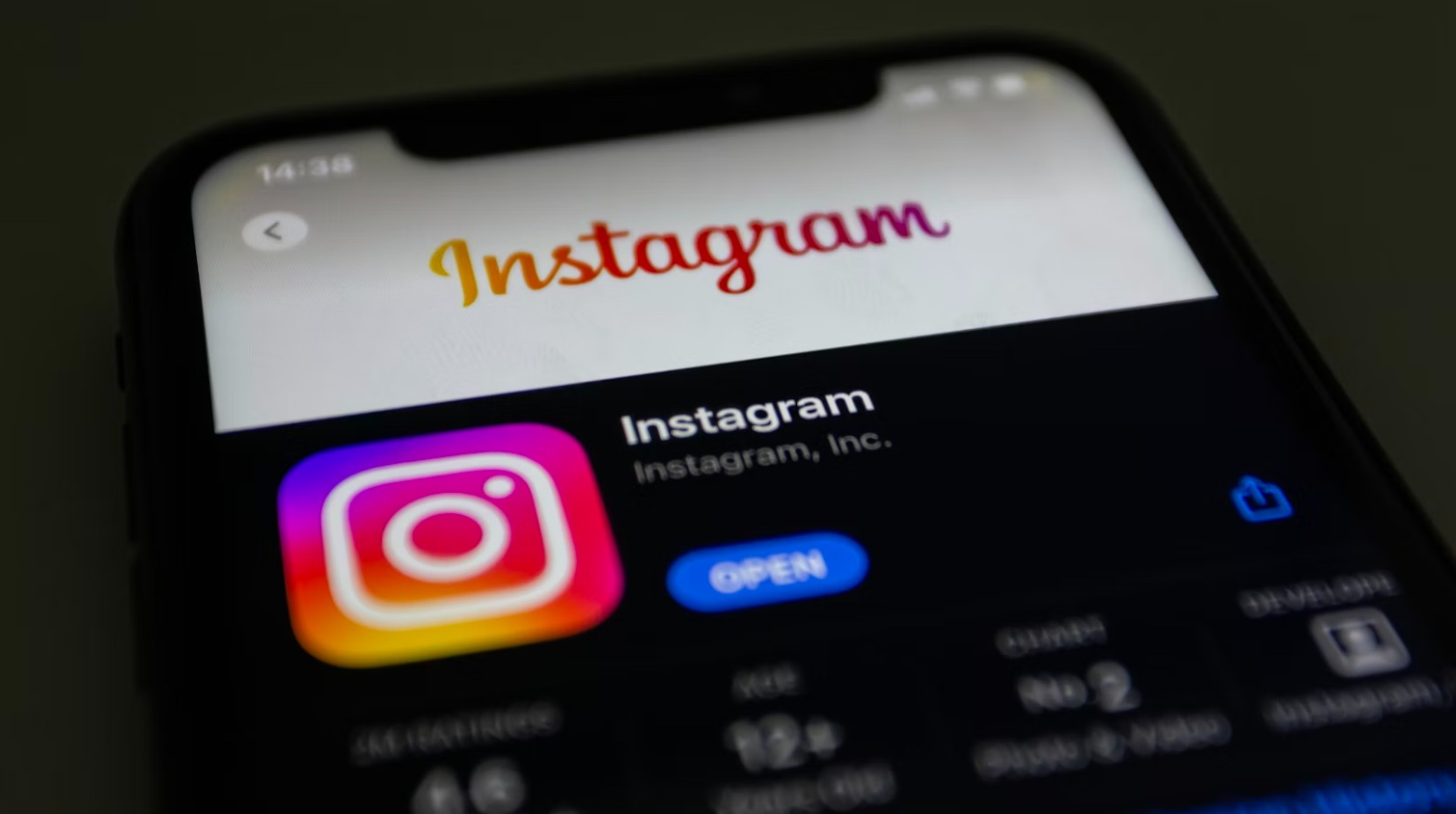 Zoom on the Instagram mobile app
