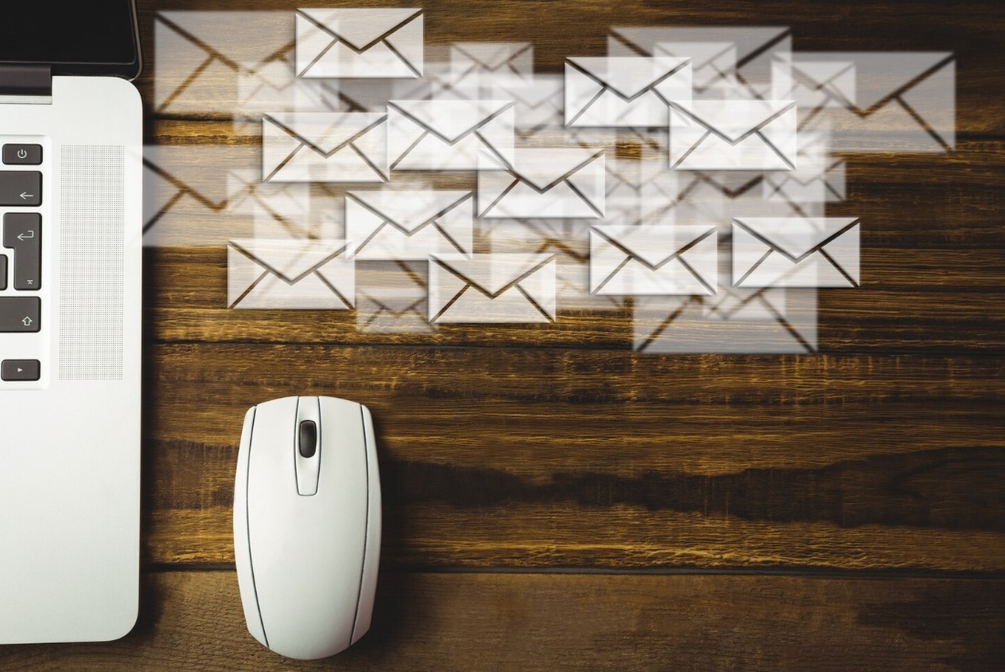 4 (+1) Steps to Build Your Email Marketing Strategy 3 Laptop and mouse concept with 3D email icons